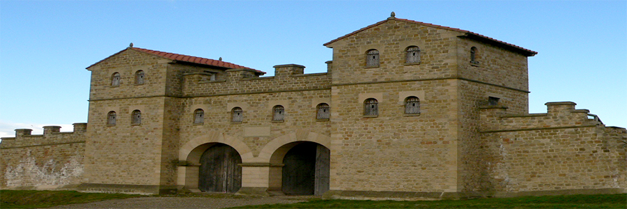 Arbeia_Roman_Fort_reconstructed_gateway.jpg